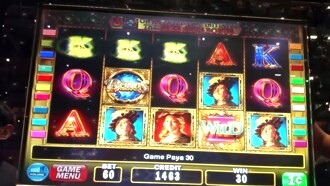 Slick Riches Slot Machine